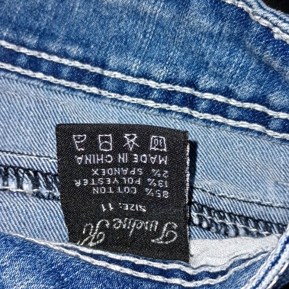 Twelve K - Picture 4 of 4